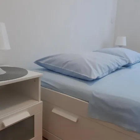 아파트 Modern Style 마카르스카