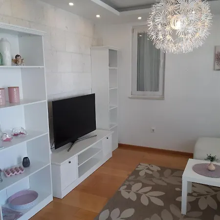 Modern Style 아파트